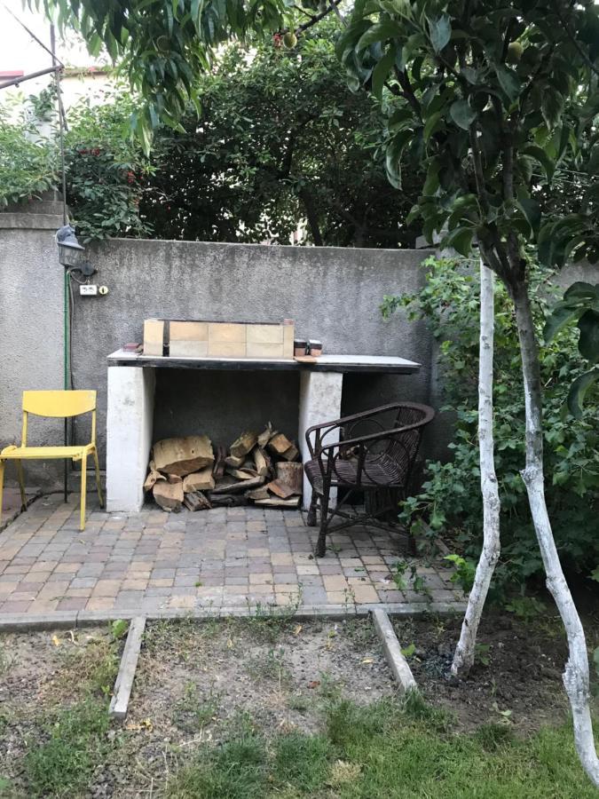 Гостевой Дом Дина Odessa Exterior foto